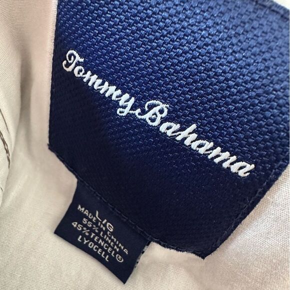 Tommy Bahama Striped Linen Tencel 8" inseam pull on short size L khaki shorts - Picture 2 of 6